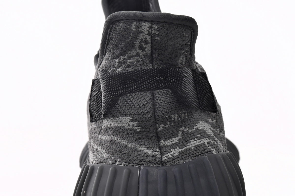 Yeezy Boost 350 V2 Dark Salt
