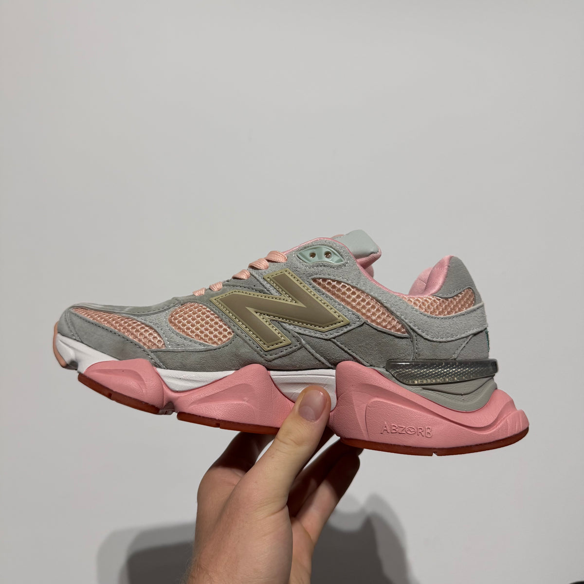 New Balance 9060 Pink Blush