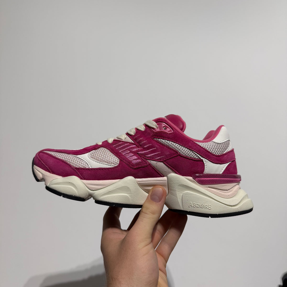 New Balance 9060 Velvet