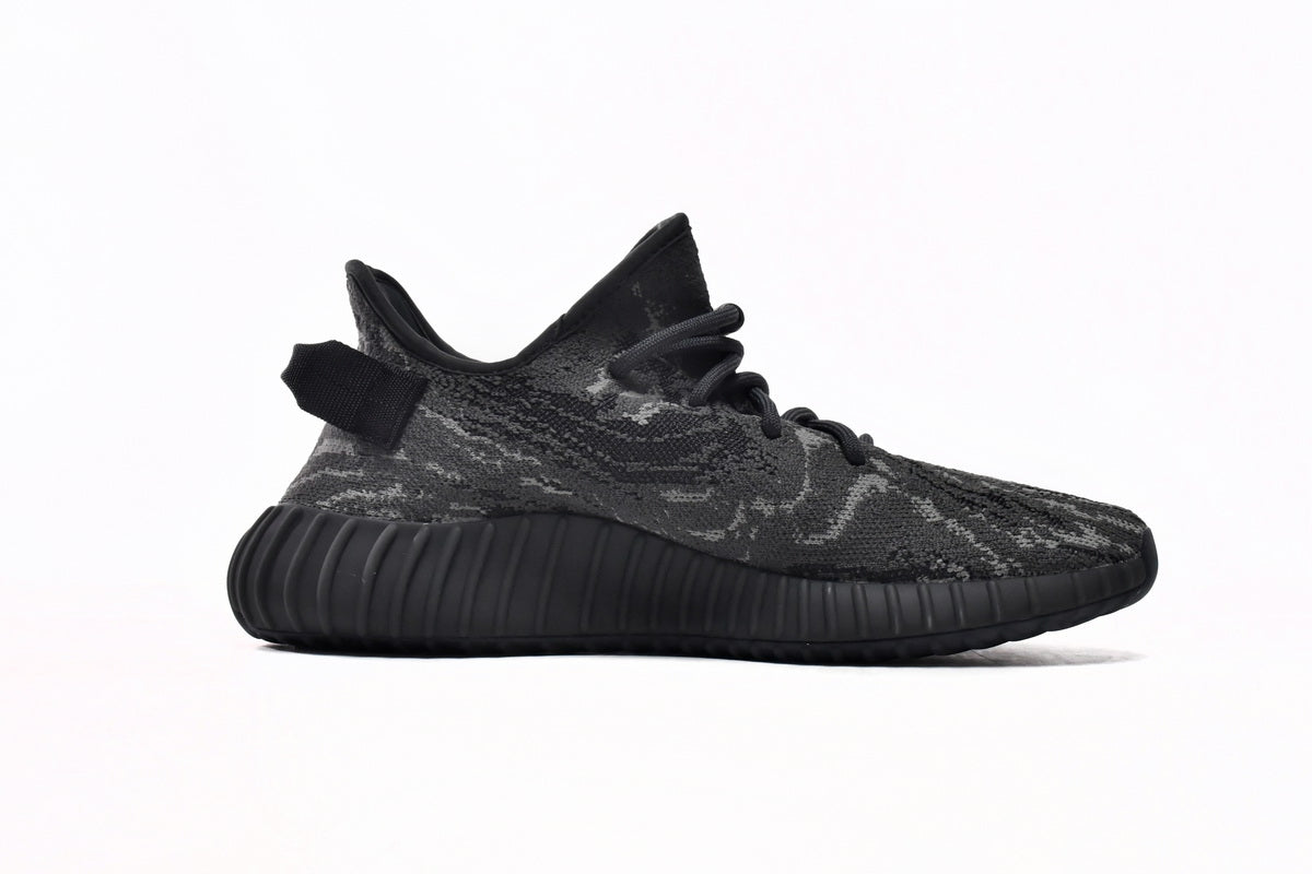 Yeezy Boost 350 V2 Dark Salt