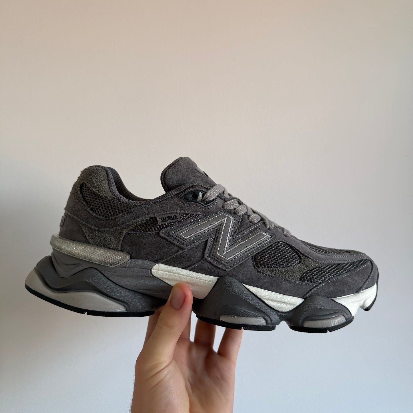 New Balance 9060 Grey