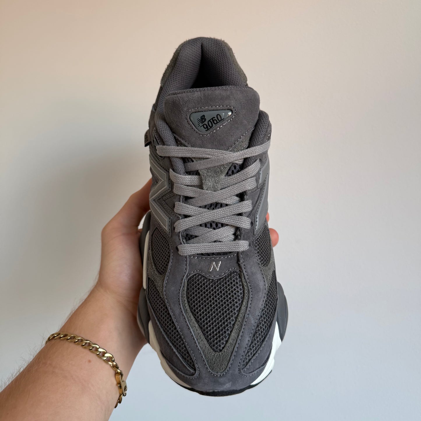 New Balance 9060 Grey