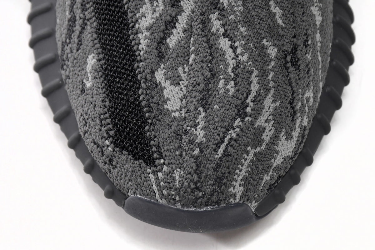 Yeezy Boost 350 V2 Dark Salt