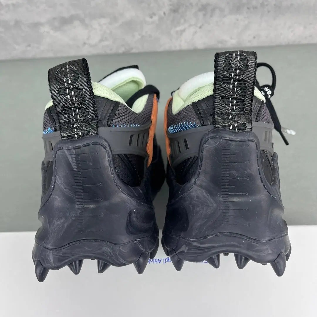 OFF - White ODSY Dark - Repcity